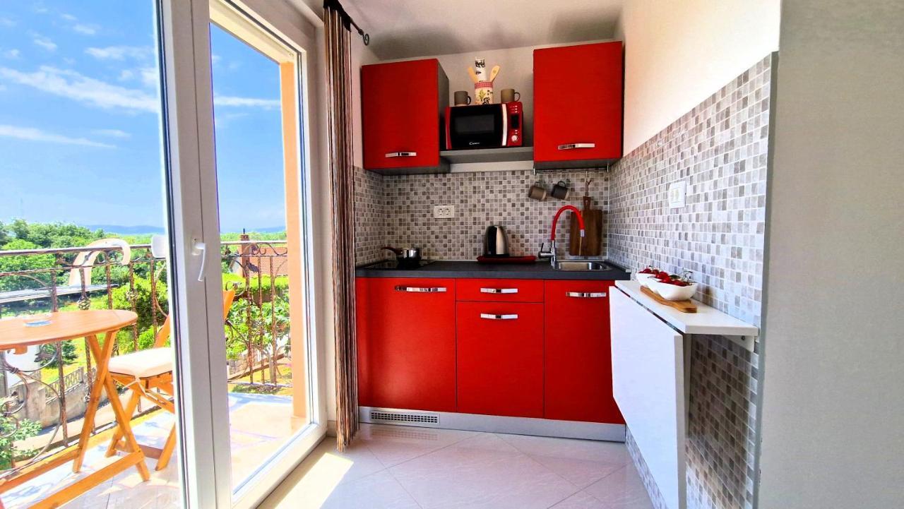 Apartments Pinezic Skrbcici Exterior photo