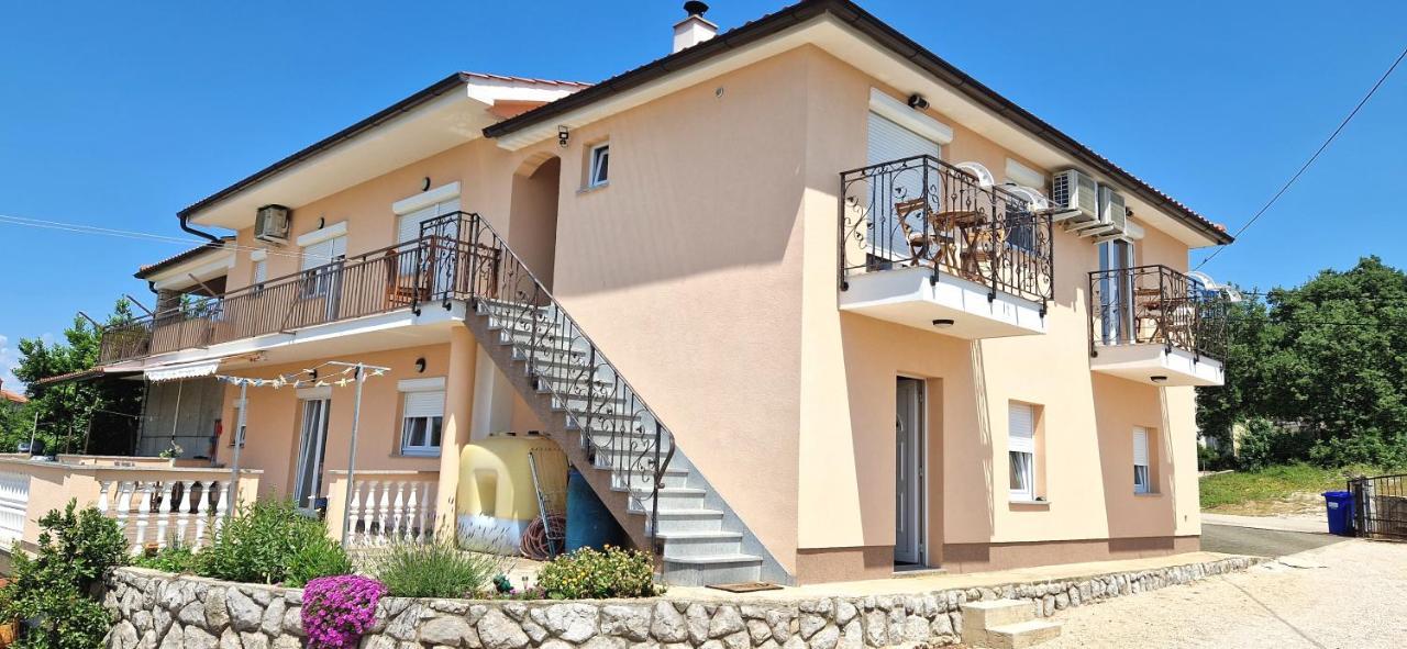 Apartments Pinezic Skrbcici Exterior photo
